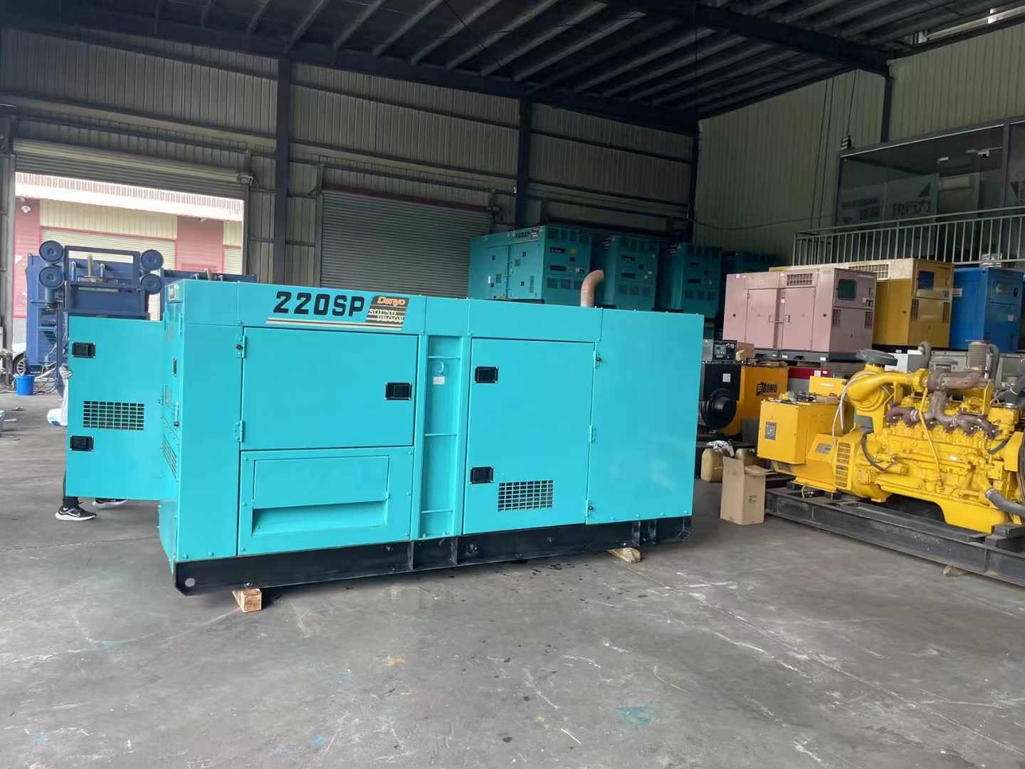 榆社800kW 柴油发电机的输出电流波动范围是多少?